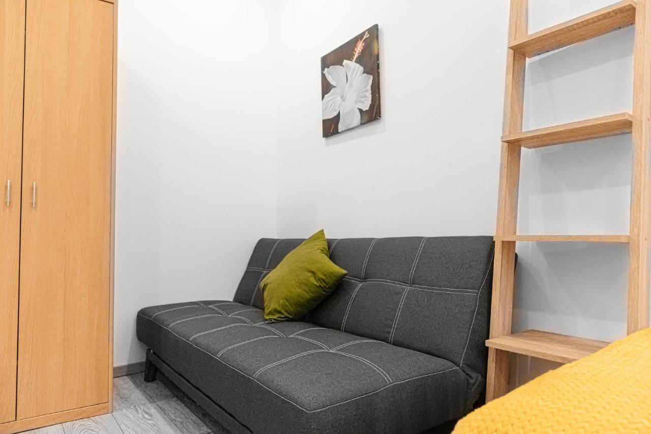 Fullfilling 3Br Shared Apartment With Pleasing Patio Vienna Luaran gambar
