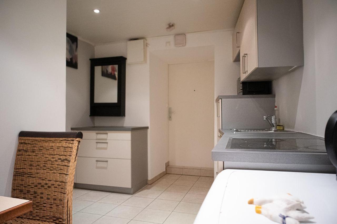 Fullfilling 3Br Shared Apartment With Pleasing Patio Vienna Luaran gambar