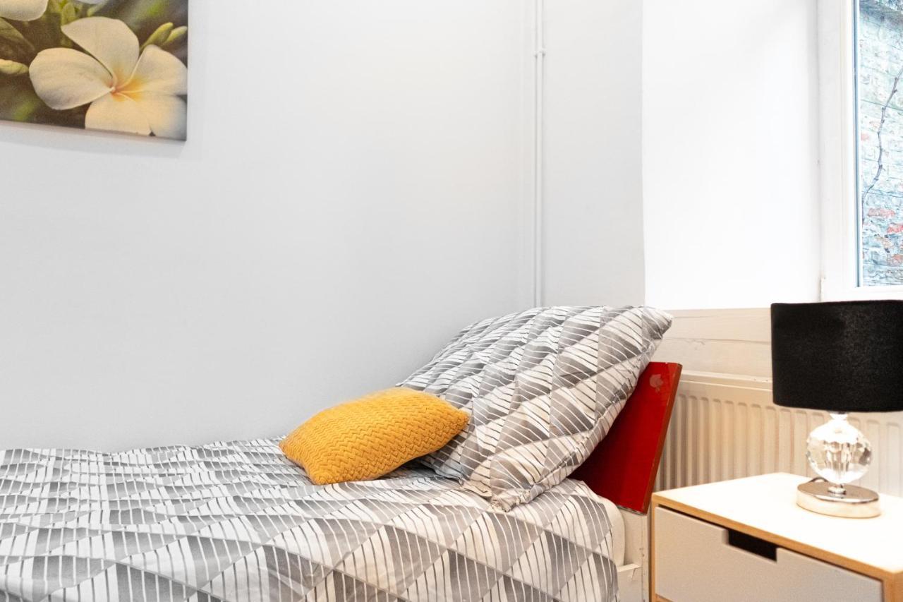 Fullfilling 3Br Shared Apartment With Pleasing Patio Vienna Luaran gambar